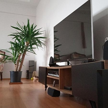 A Single Room in Home, одноместная комната в доме, Chambre simple, Habitación individual Истанбул Екстериор снимка