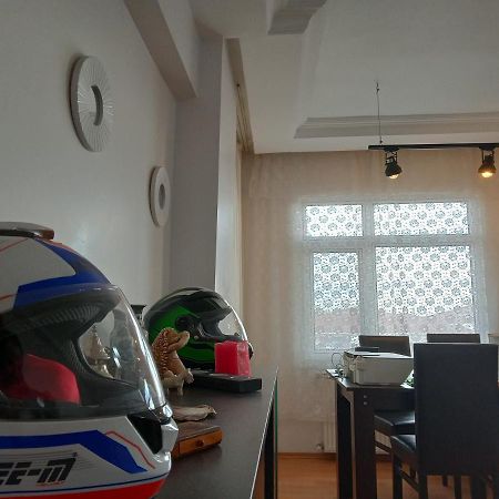 A Single Room in Home, одноместная комната в доме, Chambre simple, Habitación individual Истанбул Екстериор снимка